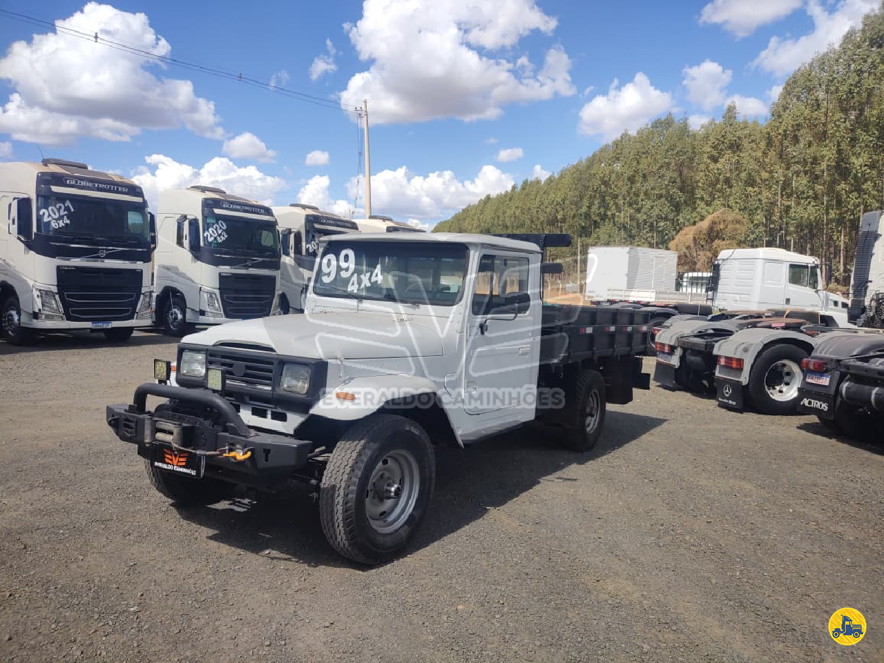 UTILITARIOS TOYOTA BANDEIRANTE Everaldo Caminhões MOGI GUACU SÃO PAULO SP